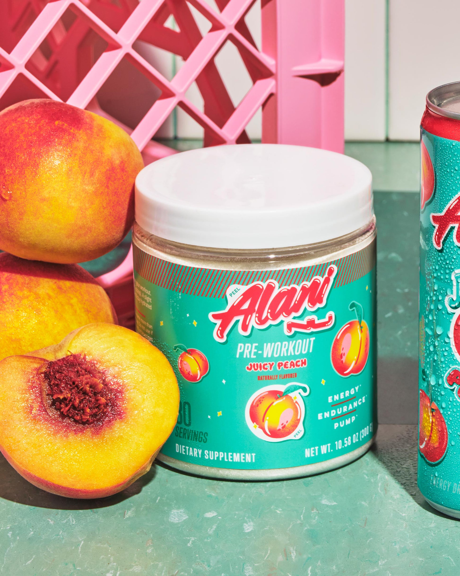 pre-workout-juicy-peach-30-servings-v9 old_ProductPagePWOLifestyle3_77022674-d0da-499a-8941-6c66b1f93261.jpg